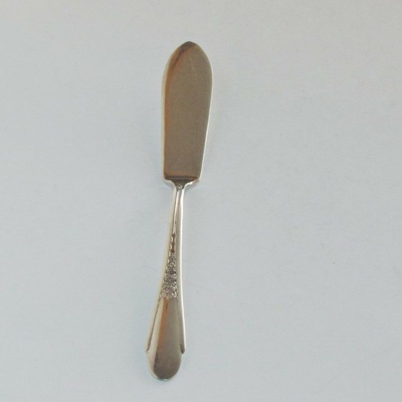 1940's Rogers Gardenia Vintage Silverplate Butter Knife Cottagecore Cutlery - Picture 2 of 6